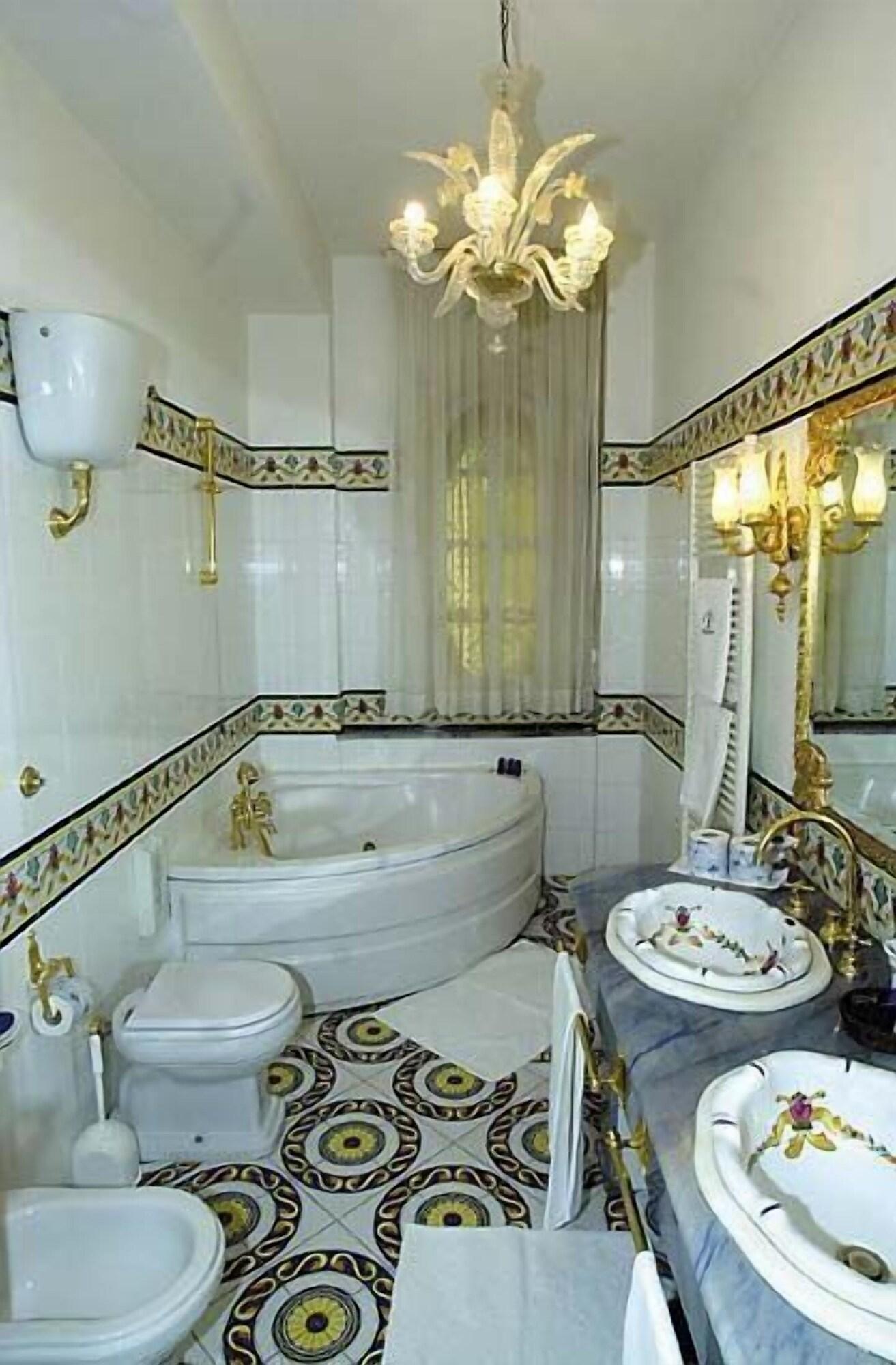 Hotel Grand La Sonrisa 5*
