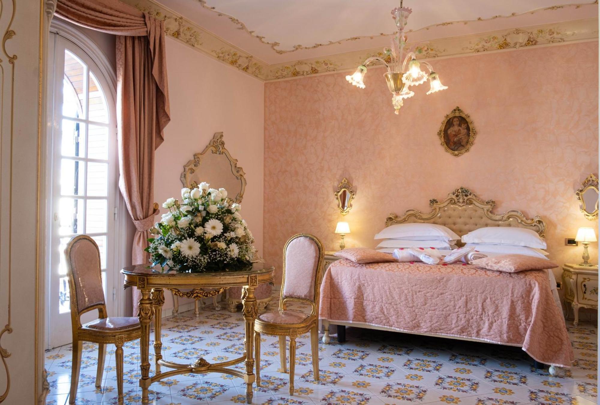 Grand La Sonrisa Hotel SantʼAntonio Abate