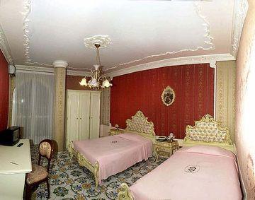 Hotel Grand La Sonrisa 5*
